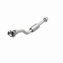 Load image into Gallery viewer, MagnaFlow Conv DF 96-98 GM Cavalier/Malibu/