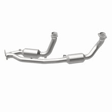 Load image into Gallery viewer, MagnaFlow Conv DF 99-00 Windstar 3.0L V6