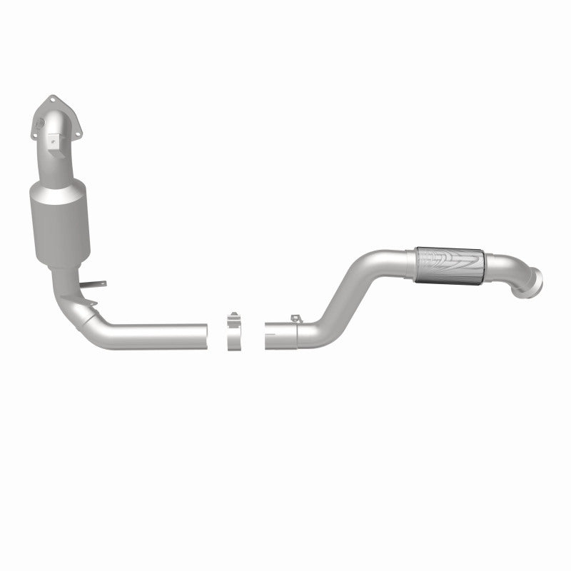 Magnaflow Conv DF 2014-2017 CLA250 L4 2 OEM Underbody Magnaflow