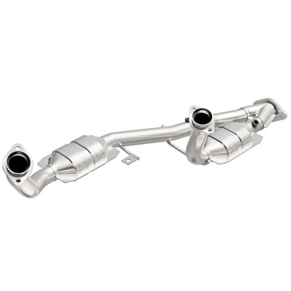 MagnaFlow Conv DF 95- 96 Ford Windstar 3.0L Magnaflow