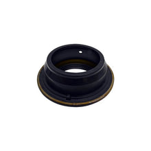 Load image into Gallery viewer, Yukon Gear Transfer Case Rear Seal For NP126/NP136/NP146/NP236/NP246/NP261/NP263 - eliteracefab.com