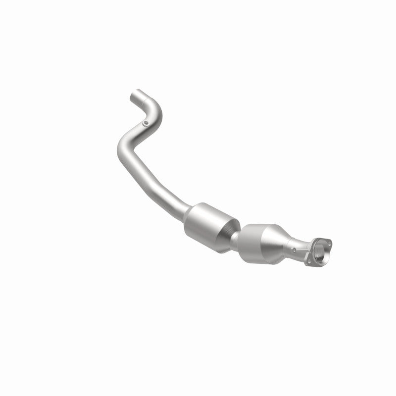 MagnaFlow 13-17 Range Rover V8 5 OEM Underbody Direct Fit EPA Compliant Catalytic Converter Magnaflow