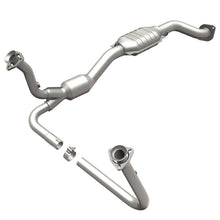 Load image into Gallery viewer, MagnaFlow Conv DF 01-05 Chevrolet Blazer 4.3L 4WD