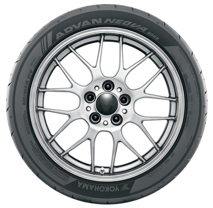 Yokohama Advan Neova AD09 Tire - 255/40R17 98W XL