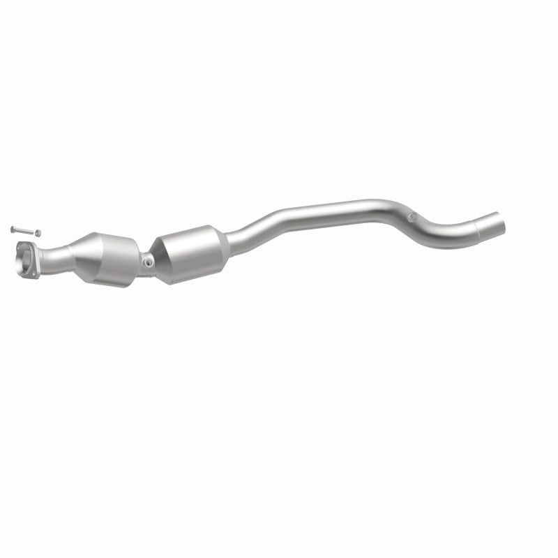 MagnaFlow 13-17 Range Rover V8 5 OEM Underbody Direct Fit EPA Compliant Catalytic Converter Magnaflow