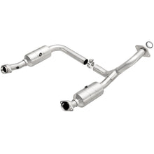 Load image into Gallery viewer, MagnaFlow Conv DF 06-09 Ford Explorer / 06-10 Mercury Mountaineer 4.6L Y-Pipe Assembly (49 State) - eliteracefab.com