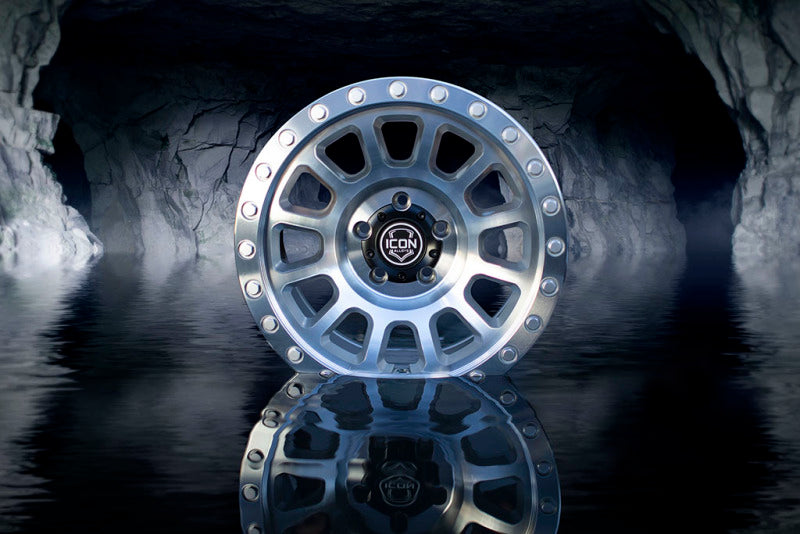 ICON Hulse 17 X 8.5 6 X 135 6mm Offset 5in BS Silver Machined