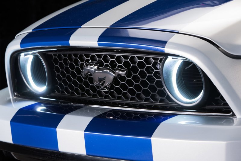 Oracle Ford Mustang 10-13 WP LED Fog Halo Kit (Grille Style) - White - eliteracefab.com