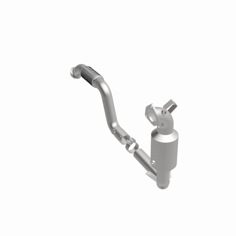 Magnaflow Conv DF 2014-2017 CLA250 L4 2 OEM Underbody Magnaflow