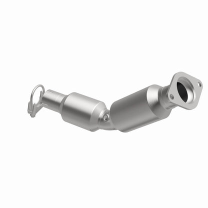 Magnaflow Conv DF 2010-2015 Prius L4 1.8 OEM Underbody Magnaflow