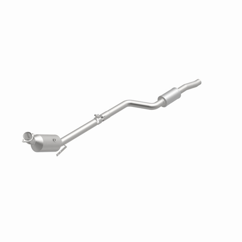 MagnaFlow 11-12 Mercedes-Benz C300 3.0L OEM Grade Direct Fit Catalytic Converter Magnaflow