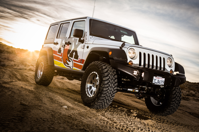 Fox 07-18 Jeep Wrangler JK 2.0 Performance Series 8.1in. TS Stabilizer 1 1/2in Tie Rod - eliteracefab.com