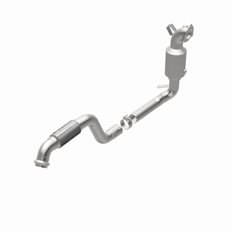 Magnaflow Conv DF 2014-2017 CLA250 L4 2 OEM Underbody Magnaflow