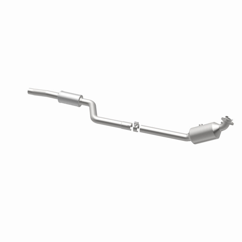 MagnaFlow 11-12 Mercedes-Benz C300 3.0L OEM Grade Direct Fit Catalytic Converter Magnaflow