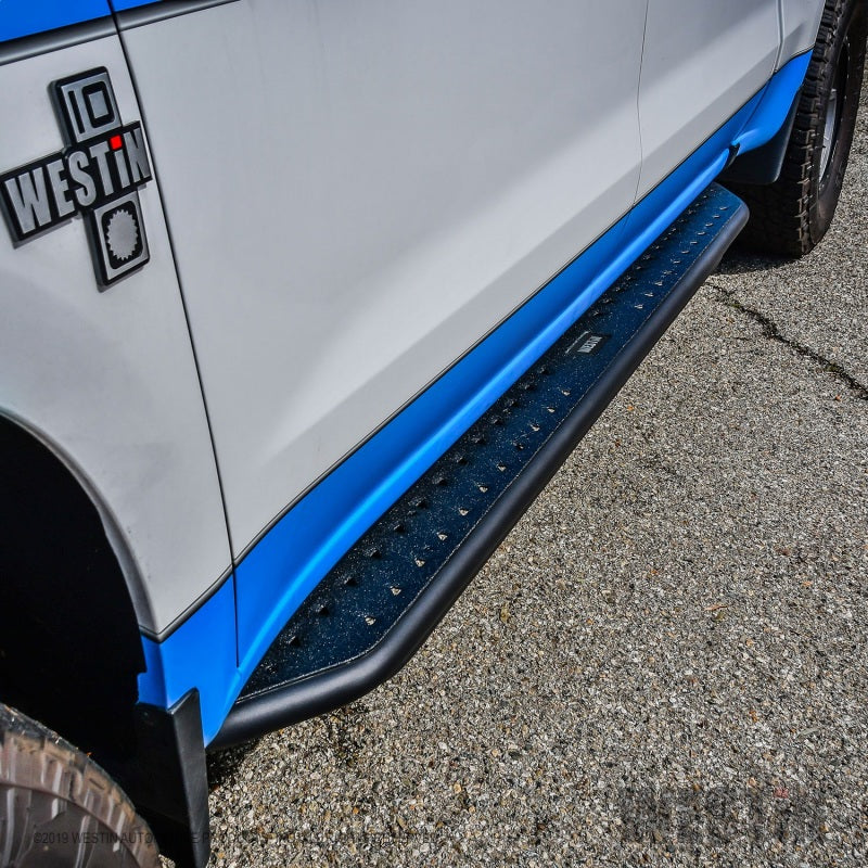 Westin 2019 Chevrolet/GMC Silverado/Sierro Crew Cab Outlaw Nerf Step Bars - eliteracefab.com