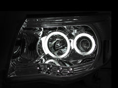 ANZO 2005-2011 Toyota Tacoma Projector Headlights w/ Halos Chrome - eliteracefab.com