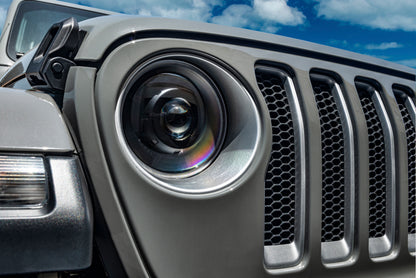 Oracle Oculus Bi-LED Projector Headlights for Jeep JL/Gladiator JT - Graphite Metallic - 5500K - eliteracefab.com