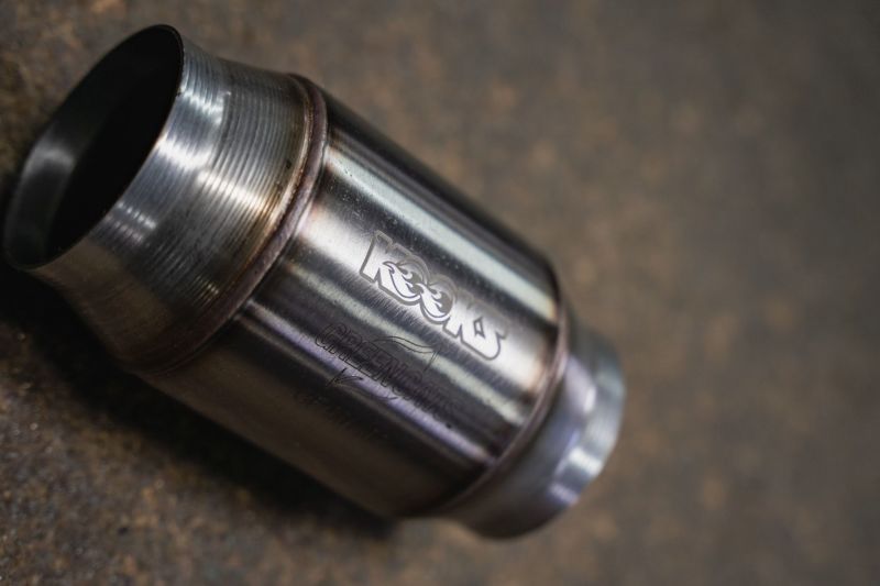 Kooks 09-14 Cadillac CTS-V LSA 6.2L 1-7/8in x 3in SS Longtube Headers and Green Catted SS X-Pipe Kooks Headers