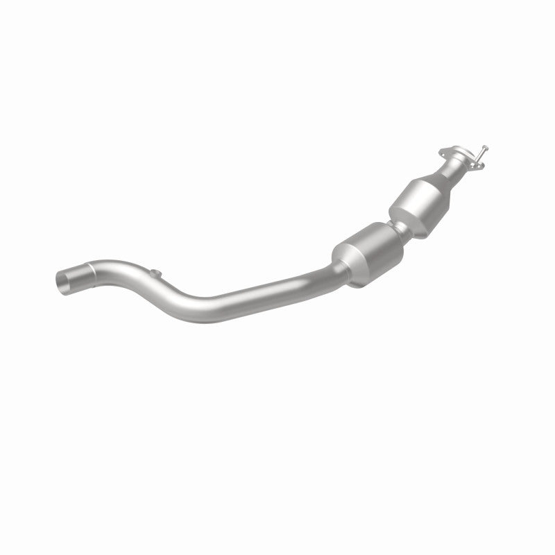 MagnaFlow 13-17 Range Rover V8 5 OEM Underbody Direct Fit EPA Compliant Catalytic Converter