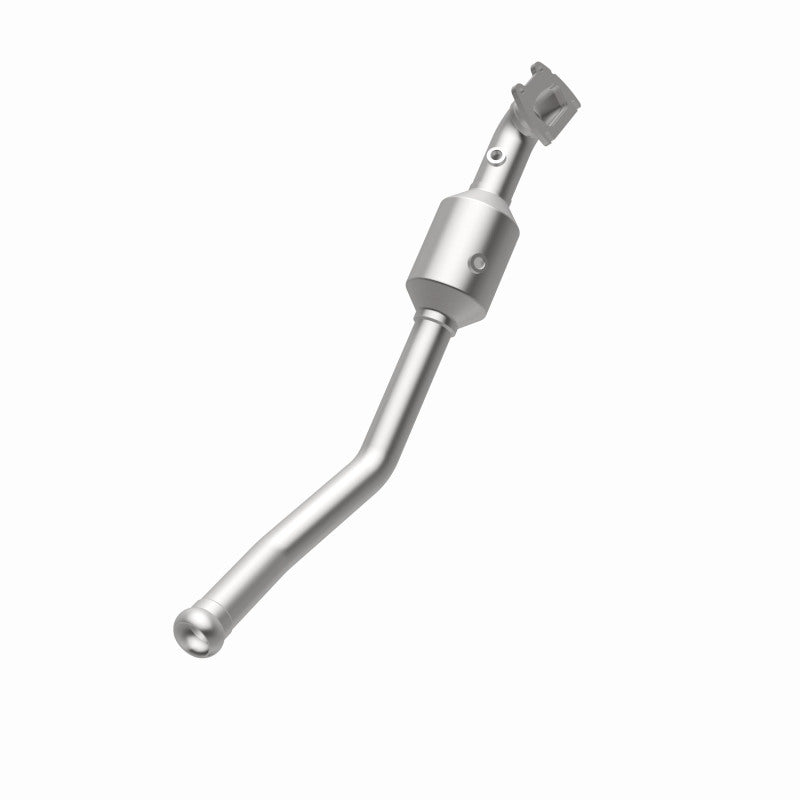 Magnaflow 13-15 Dodge Durango V6 3.6L OEM Grade / EPA Compliant Direct-Fit Catalytic Converter Magnaflow