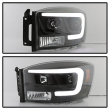 Load image into Gallery viewer, Spyder Dodge Ram 1500 06-08 V2 Projector Headlights - Light Bar DRL - Black (PRO-YD-DR06V2-LB-BK) - eliteracefab.com