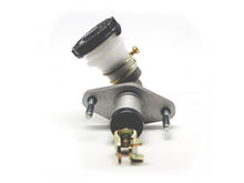 Load image into Gallery viewer, COMPETITION SERIES QR S2000 CLUTCH MASTER CYLINDER - eliteracefab.com