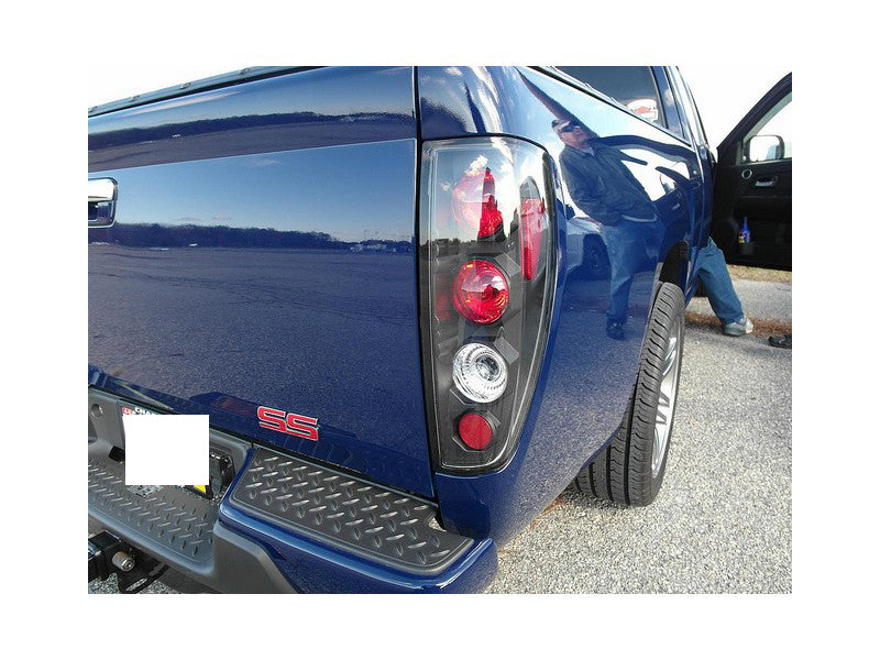 Spyder Chevy Colorado 04-13/GMC Canyon 04-13 Euro Style Tail Lights Black ALT-YD-CCO04-BK - eliteracefab.com