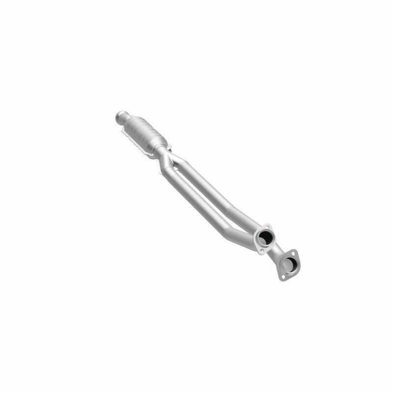 MagnaFlow Conv Volvo 6.5X4 2/2.5 Magnaflow