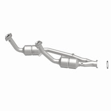 Load image into Gallery viewer, MagnaFlow Conv DF 98 Ford Windstar 3.8L Assm