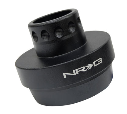 NRG Short Spline Adapter - 16+ Yamaha YXZ (Secures With OEM Lock Nut) - Black - SRK-YXZH