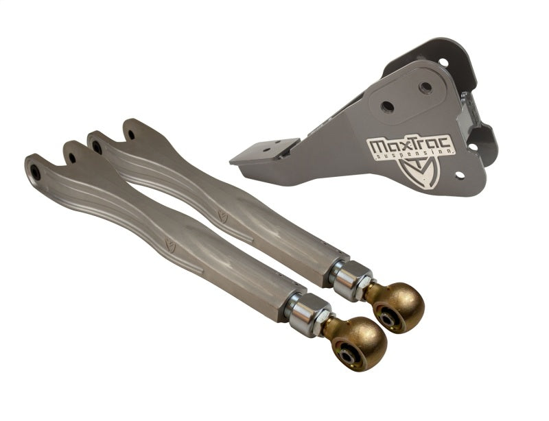 MaxTrac 17-19 Ford F-250/350 4WD Dually 4in & 6in Lift Kit - Front Passenger 4-Link Arms/Brackets - eliteracefab.com