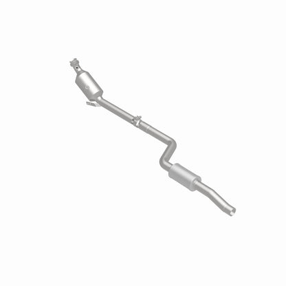 MagnaFlow 11-12 Mercedes-Benz C300 3.0L OEM Grade Direct Fit Catalytic Converter Magnaflow