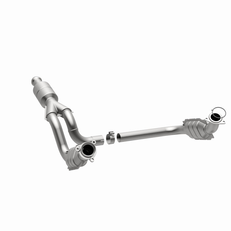 MagnaFlow Conv DF 09-13 Chevy Avalanche 5.3L - eliteracefab.com