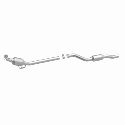 MagnaFlow Conv Direct Fit 10-12 Mercedes-Benz GLK350 V6 3.5 OEM Underbody Magnaflow