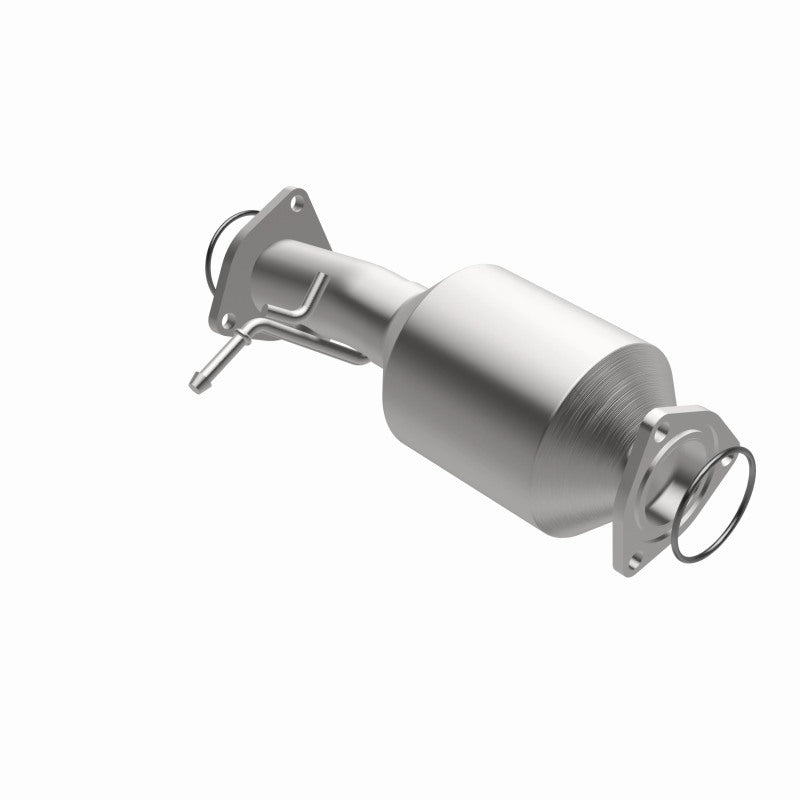Magnaflow OEM Grade Direct Fit Converter 15-16 Honda CR-V 2.4L Magnaflow