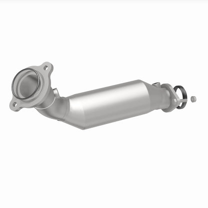Magnaflow Conv DF 2009-2015 CTS V8 6.2 OEM Underbody Magnaflow