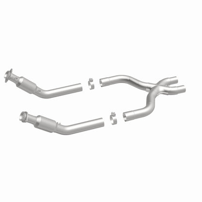 MagnaFlow 13-14 Ford Mustang 5.8L OEM Underbody Direct Fit EPA Compliant Catalytic Converter Magnaflow