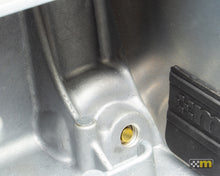 Load image into Gallery viewer, mountune 13-18 Ford Focus ST Magnetic Oil Drain Plug - eliteracefab.com