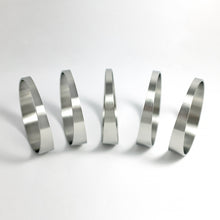 Load image into Gallery viewer, Stainless Bros 3in x 1.5D/4.5in CLR Loose Radius 16 Gauge Pie Cut - 5pk - eliteracefab.com