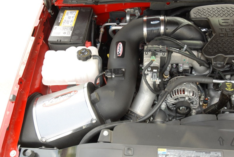 Volant 05-06 Chevrolet Silverado 2500HD 6.6 V8 Primo Closed Box Air Intake System