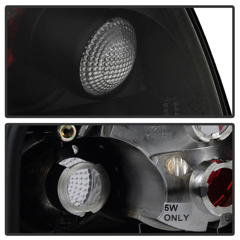 Spyder Audi TT 00-06 Euro Style Tail Lights Black ALT-YD-ATT99-BK - eliteracefab.com