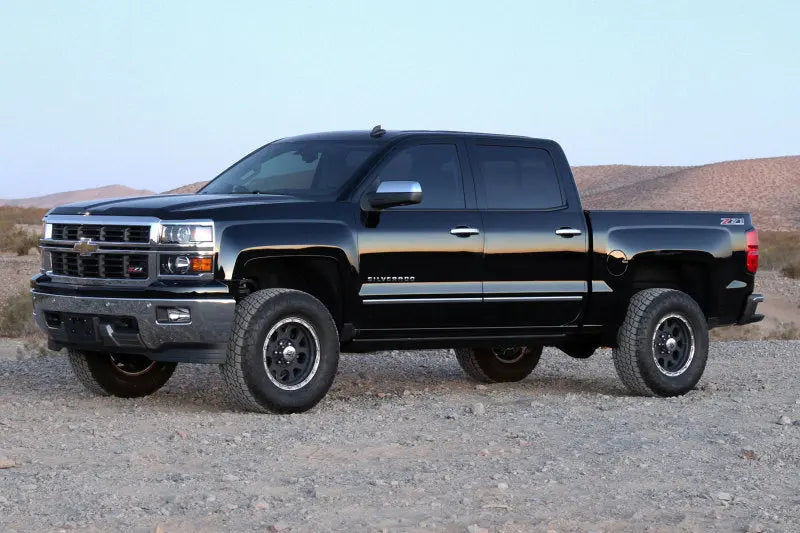 Fabtech 14-18 GM K1500 w/OE Alum. UCA 4in Uniball UCA System w/Rear Stealth Shocks Fabtech