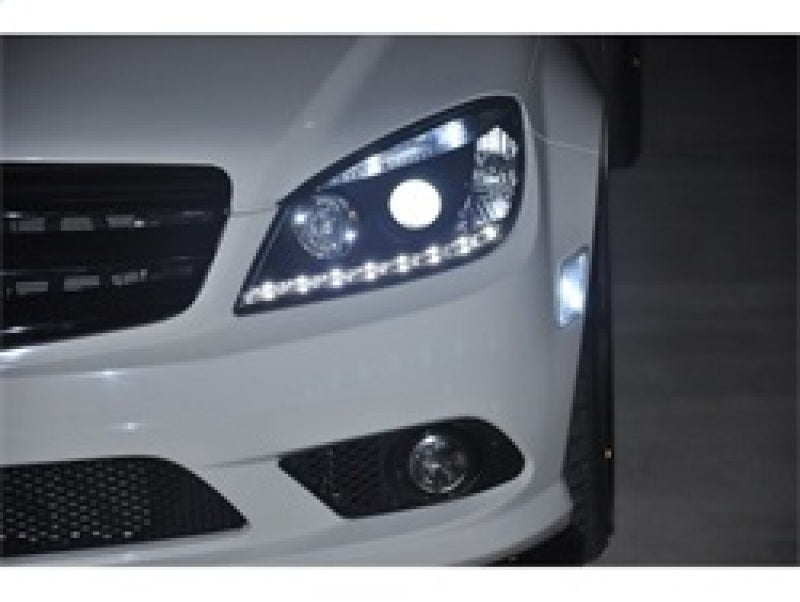 Spyder Mercedes Benz C-Class 08-11 Projector Headlights Halogen - DRL Blk PRO-YD-MBW20408-DRL-BK - eliteracefab.com