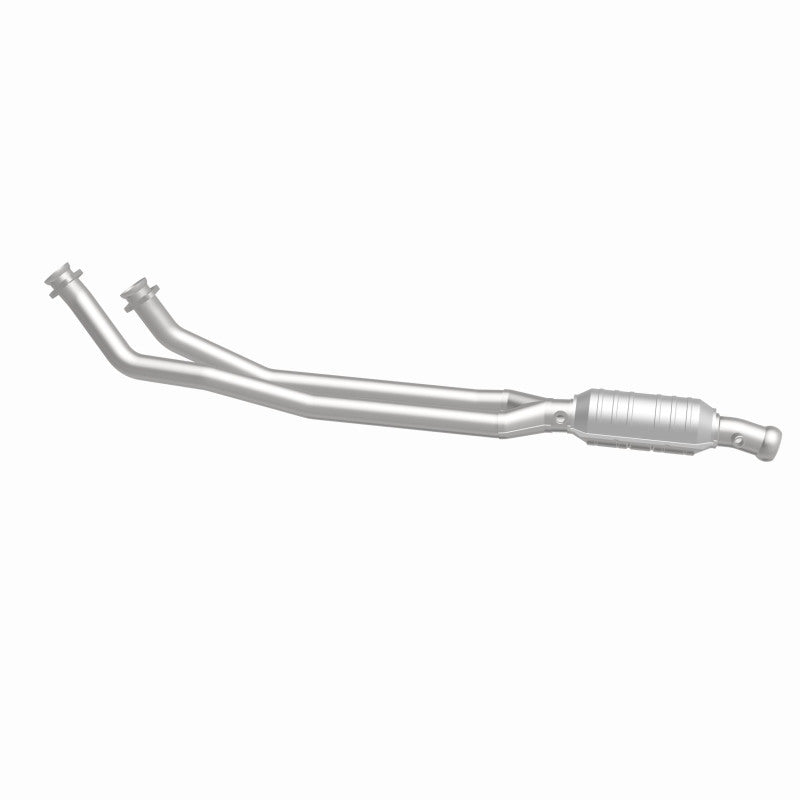 MagnaFlow Conv Volvo 6.5X4 2/2.5 Magnaflow