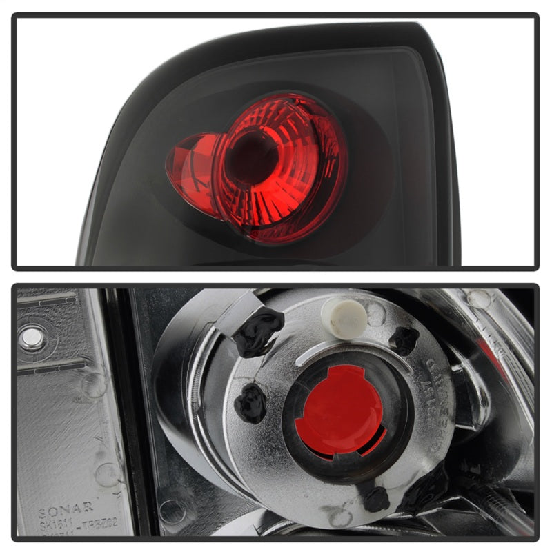 Spyder Chevy TrailBlazer 02-09 Euro Style Tail Lights Black ALT-YD-CTB02-BK - eliteracefab.com