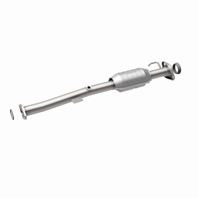 MagnaFlow 99-03 Chevrolet Tracker / Suzuki Vitara 1.6L/2.0L Direct-Fit Catalytic Converter Magnaflow