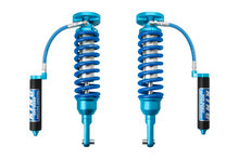 Load image into Gallery viewer, King Shocks 99-06 Mitsubishi Montero Di-D Front 2.5 Dia Coilover (Pair)