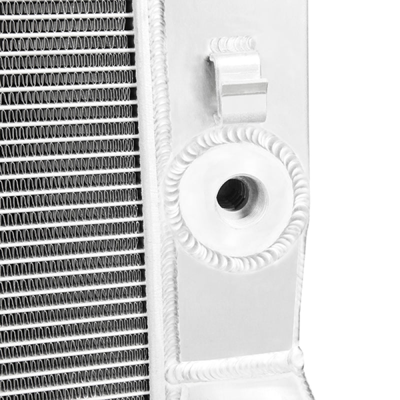 Mishimoto 11+ Chevy 6.6L Duramax Radiator - eliteracefab.com