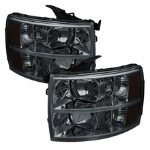 Load image into Gallery viewer, Xtune Chevy Silverado 07-13 Crystal Headlights Smoked HD-JH-CS07-AM-SM - eliteracefab.com