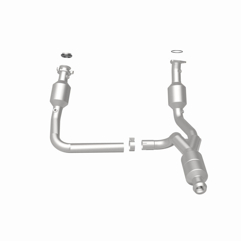 MagnaFlow Conv Direct Fit 14-16 GMC Sierra 1500 V6 4.3L - eliteracefab.com